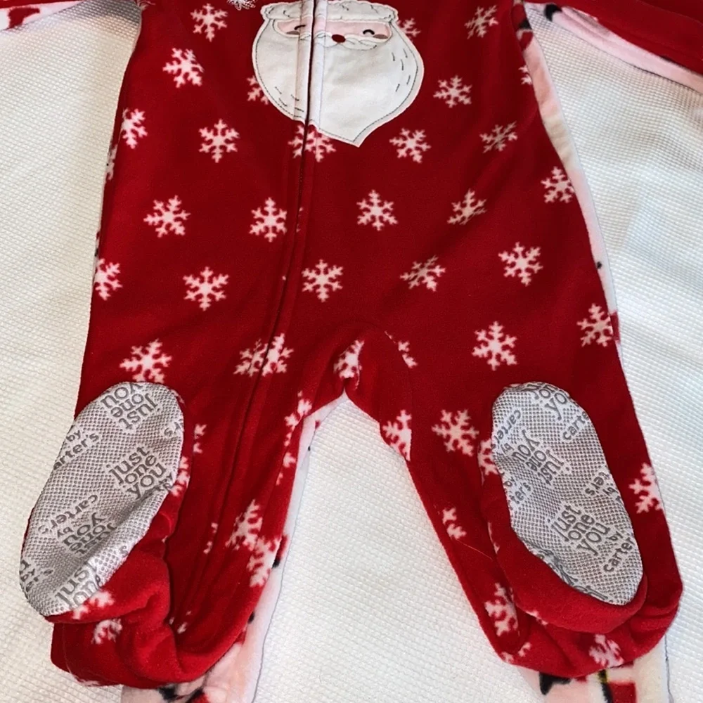 Carter’s Christmas Long Sleeve Footed Pajamas 12 M